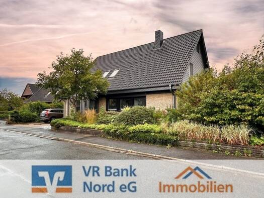Einfamilienhaus zum Kauf 359.000 € 6,5 Zimmer 211,5 m² 918 m² Grundstück Großenwiehe 24969