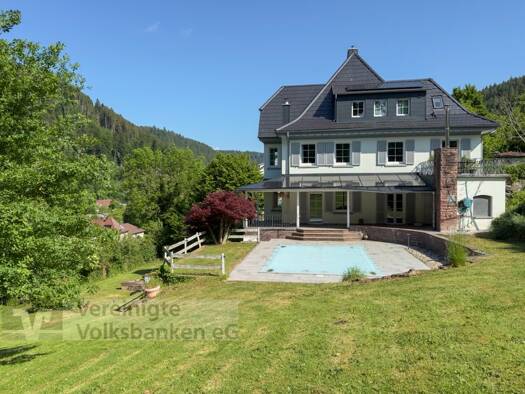 Villa zum Kauf 1.100.000 € 12 Zimmer 397 m² 2.600 m² Grundstück Calw 75365