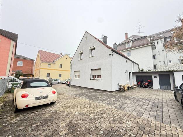 Mehrfamilienhaus zum Kauf provisionsfrei 650.000 € 7 Zimmer 160 m² 400 m² Grundstück Oberhausen Oberhausen 86154