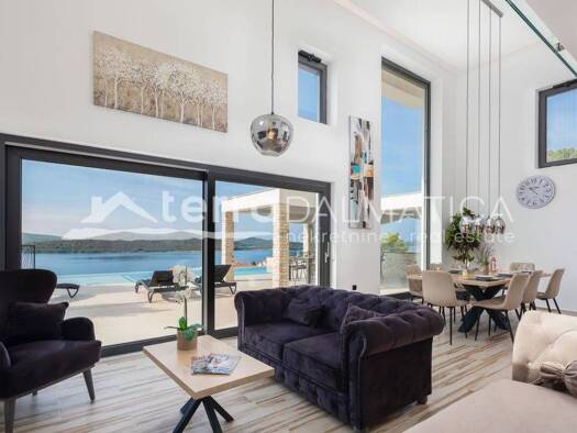 Einfamilienhaus zum Kauf 1.750.000 € 5 Zimmer 177 m² Šibenik 22000