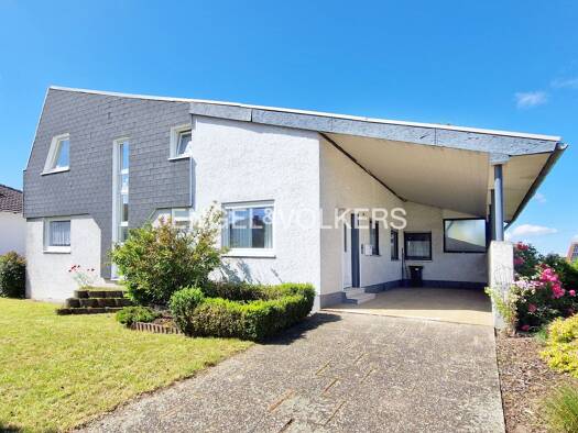 Einfamilienhaus zum Kauf 10 Zimmer 270 m² 991 m² Grundstück Düren Wallerfangen 66798