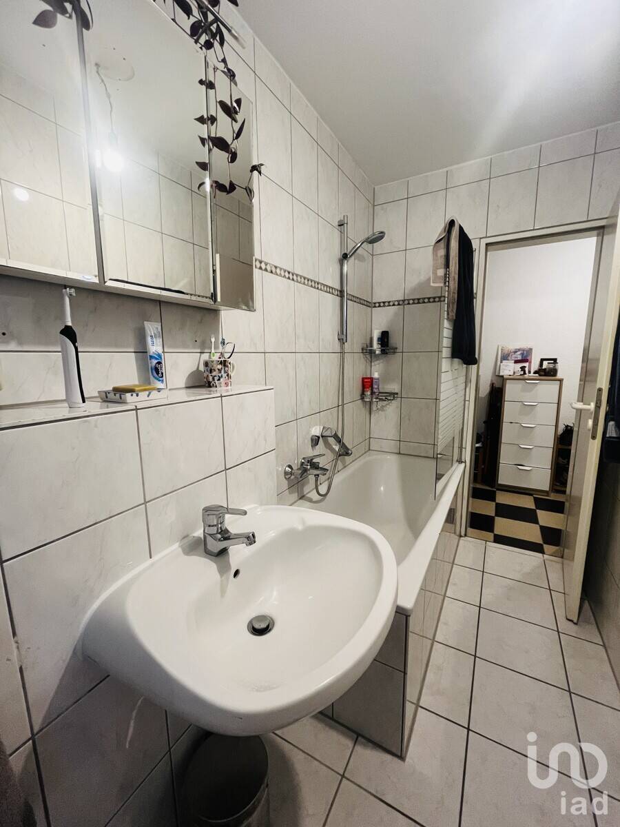 Property thumbnail 12