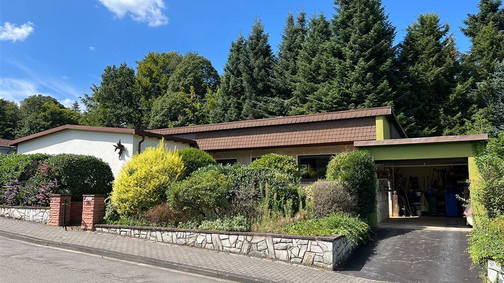 Einfamilienhaus zum Kauf 279.000 € 7 Zimmer 175 m² 1.162 m² Grundstück Atzel Landstuhl 66849