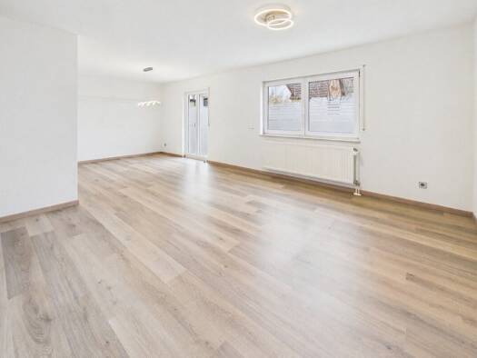 Wohnung zum Kauf 225.000 € 4 Zimmer 85,9 m² EG Schwenningen Villingen-Schwenningen 78056