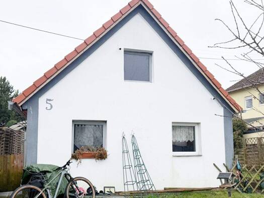 Einfamilienhaus zum Kauf 189.000 € 4 Zimmer 70 m² 325 m² Grundstück frei ab 01.08.2026 Am Weiherberg 5 Bubesheim 89347