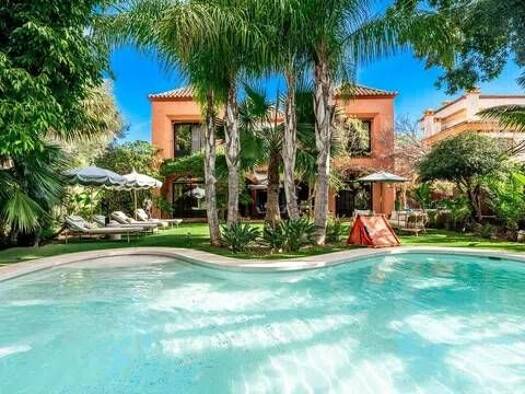Chalet zur Miete 11.000 € 3 Zimmer 473 m² Calle Los Geranios Marbella 29670
