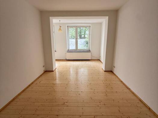 Wohnung zur Miete 430 € 1 Zimmer 42 m² frei ab sofort Friedrichsplatz 3 Stadtmitte Krefeld 47798