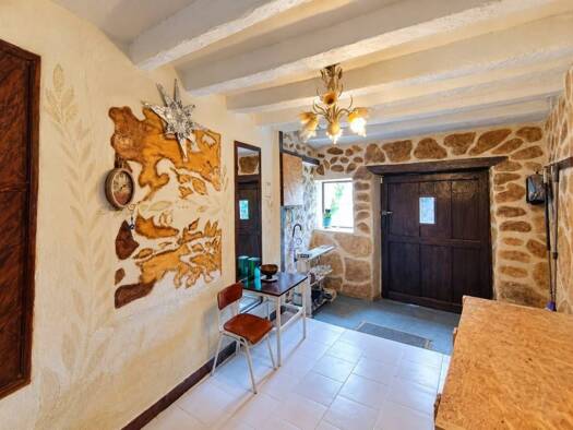 Bauernhaus zum Kauf 135.000 € 4 Zimmer 202 m² Medina de Pomar 09514