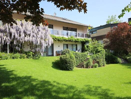Maisonette zur Miete 2.850 € 6 Zimmer 221 m² frei ab sofort Hahn Taunusstein 65232