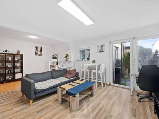 Wohnung zum Kauf 250.000 € 3,5 Zimmer 99,2 m² EG Südoststadt Pforzheim 75175