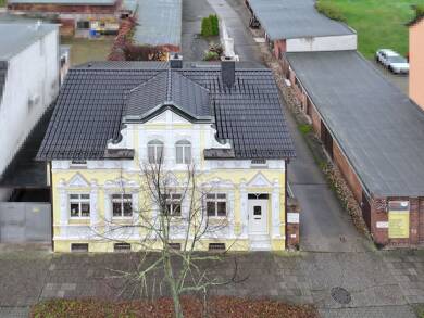 Einfamilienhaus zur Miete 1.299 € 6 Zimmer 182,8 m² 157 m² Grundstück frei ab 01.09.2025 Schönebeck (Elbe) 39218
