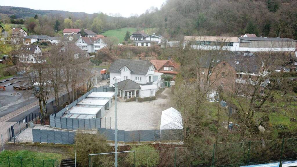 Mehrfamilienhaus zum Kauf als Kapitalanlage geeignet 695.000 € 13 Zimmer 236 m² 1.700 m² Grundstück Bieber Biebergemünd 63599