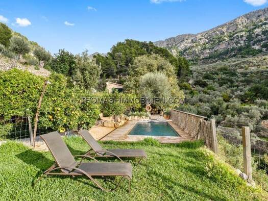 Villa zur Miete 3.500 € 3 Zimmer 150 m² 25.000 m² Grundstück Fornalutx 07109