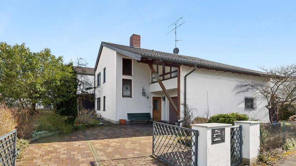 Mehrfamilienhaus zum Kauf 1.400.000 € 6 Zimmer 282 m² 493 m² Grundstück Ismaning 85737