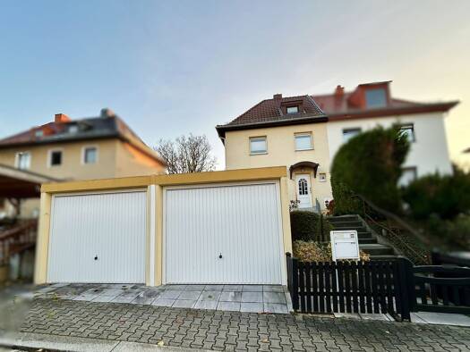 Doppelhaushälfte zum Kauf 275.000 € 5 Zimmer 104 m² 499 m² Grundstück Ostviertel Gera 07551