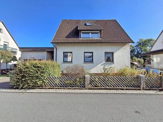 Mehrfamilienhaus zum Kauf 150.000 € 7 Zimmer 220 m² 872 m² Grundstück Neukenroth Stockheim 96342