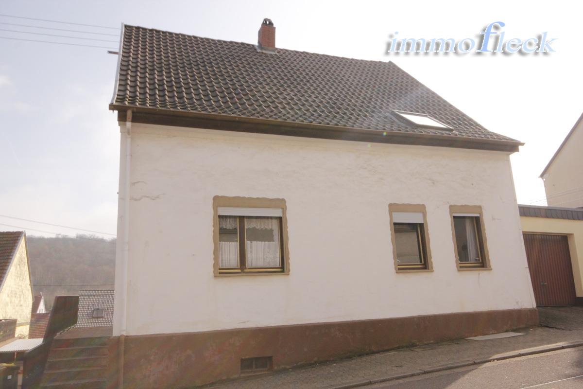 Einfamilienhaus zum Kauf 59.000 € 6 Zimmer 150 m²<br/>Wohnfläche 189 m²<br/>Grundstück ab sofort<br/>Verfügbarkeit Quierschied Quierschied 66287