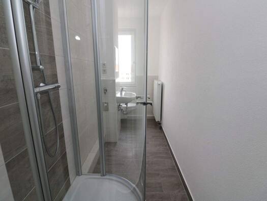 Wohnung zur Miete 379 € 2 Zimmer 47,8 m² 1. Geschoss frei ab 01.02.2026 Glück-Auf-Straße 7 Freiberg 09599