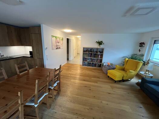 Wohnung zur Miete 1.650 € 3,5 Zimmer 82,8 m² Geschoss 4/5 frei ab 01.04.2026 Lindenstraße Leonberg 71229