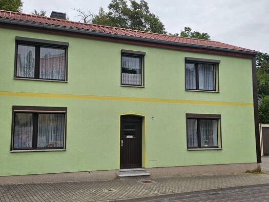Reihenendhaus zum Kauf 75.000 € 5 Zimmer 90 m² 320 m² Grundstück Hadebornstraße 90 Hettstedt Hettstedt 06333