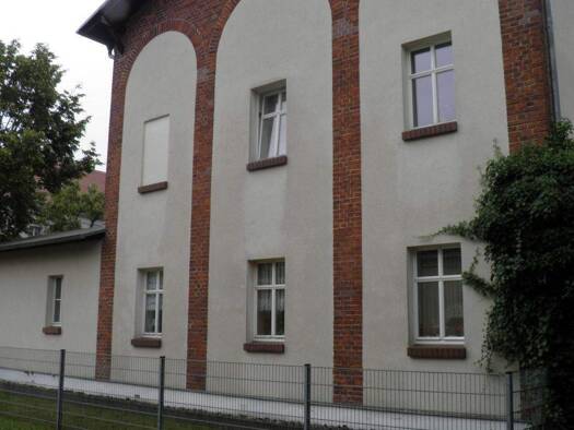 Mehrfamilienhaus zum Kauf als Kapitalanlage geeignet 145.000 € 4 Zimmer 99 m² 340 m² Grundstück Marktgasse Seelow 15306