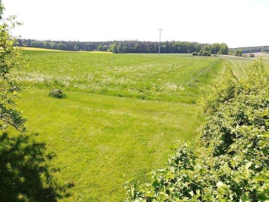 Haus zum Kauf 680.000 € 6 Zimmer 188 m² 2.125 m² Grundstück Loch Regenstauf 93128