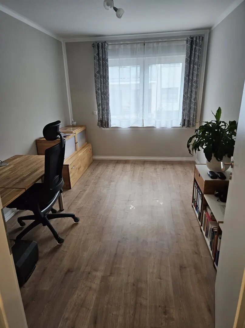 Wohnung zur Miete 700 € 3 Zimmer 92 m²<br/>Wohnfläche ab sofort<br/>Verfügbarkeit Eugenie-Abresch-Straße Neustadt - Ost Neustadt an der Weinstraße 67433