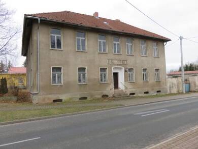 Haus zum Kauf 58.000 € 10 Zimmer 360 m² 879 m² Grundstück Hohenedlau Könnern, 06420