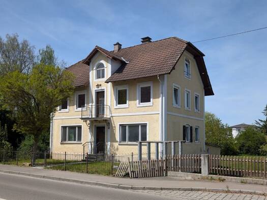Einfamilienhaus zum Kauf 299.000 € 8 Zimmer 190 m² 550 m² Grundstück Babenhausen Babenhausen 87727