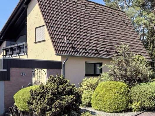 Einfamilienhaus zum Kauf 289.000 € 6 Zimmer 162 m² 702 m² Grundstück Lockweiler Wadern 66687