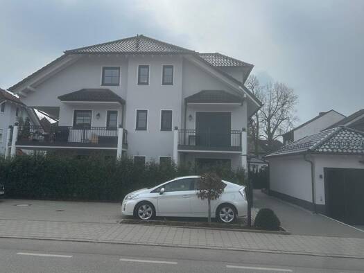 Wohnung zur Miete 1.215 € 2 Zimmer 59,5 m² Geschoss 1/2 frei ab 01.05.2026 Augsburger Straße 27 Gröbenzell 82194