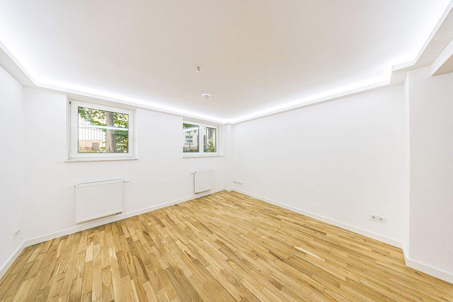 Property thumbnail 10