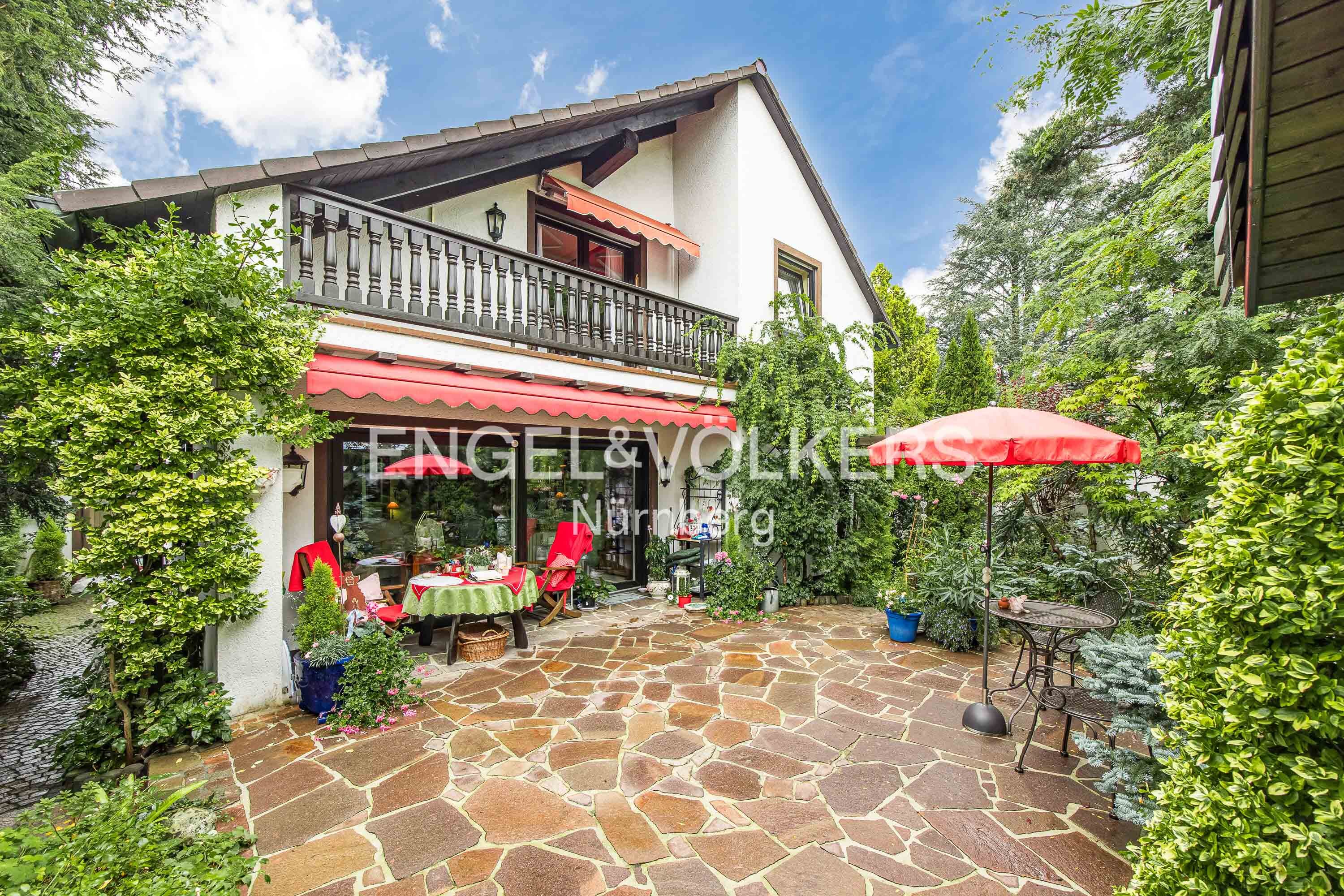 Einfamilienhaus zum Kauf 679.000 € 3 Zimmer 137 m²<br/>Wohnfläche 365 m²<br/>Grundstück Fischbach Nürnberg 90475