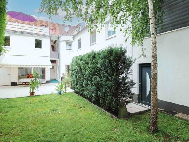 Mehrfamilienhaus zum Kauf 990.000 € 12 Zimmer 245,2 m² 351,2 m² Grundstück Pfaffenhofen a d Ilm Pfaffenhofen an der Ilm 85276