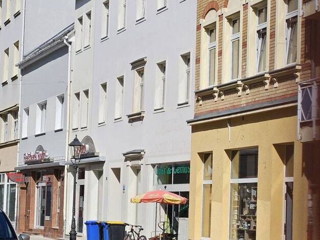 Wohnung zur Miete 325 € 2 Zimmer 47,4 m² 1. Geschoss frei ab 01.12.2026 Marienstraße 26 Innenstadt Zwickau 08056