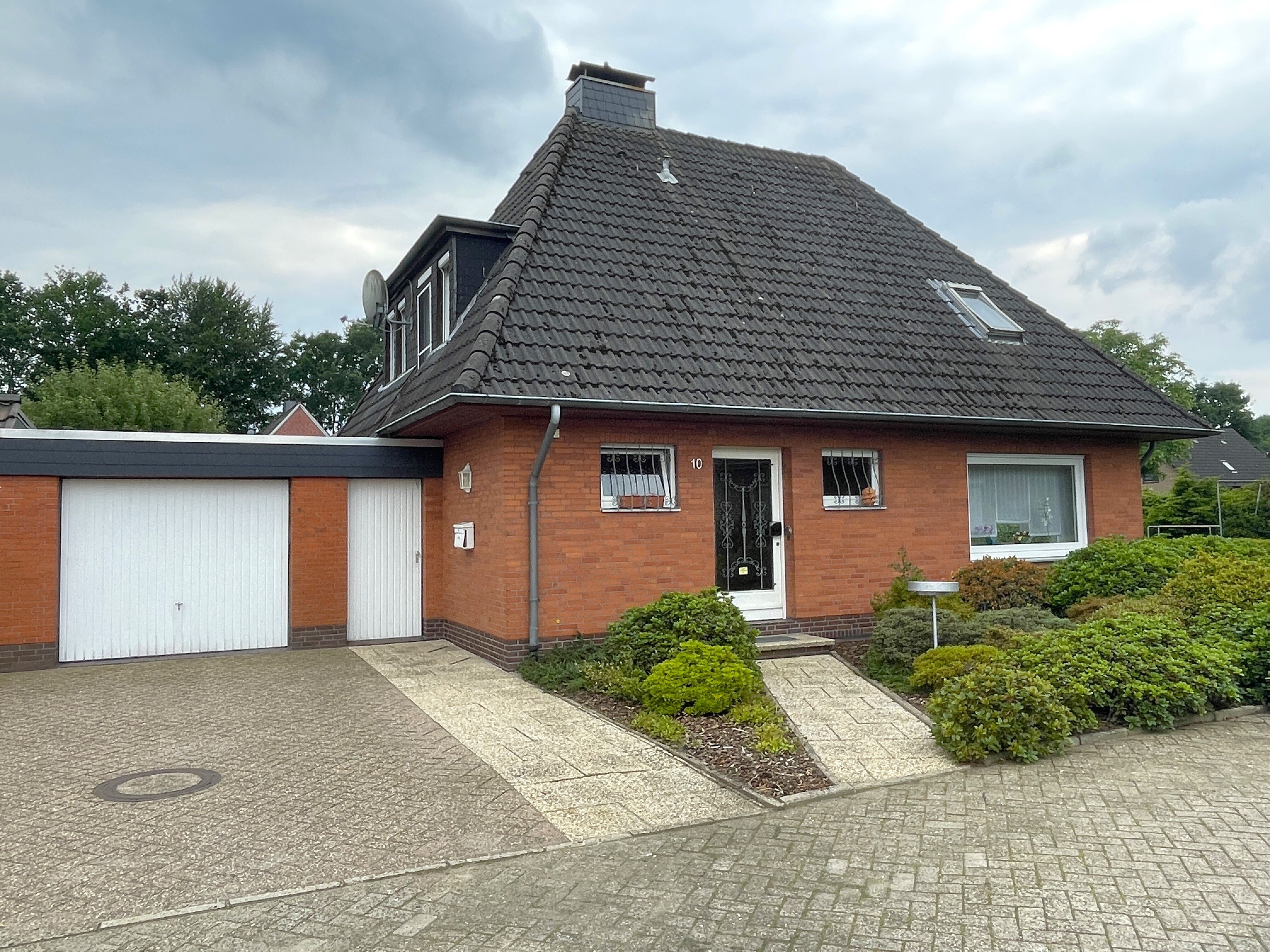 Haus zum Kauf 369.000 € 5 Zimmer 120 m²<br/>Wohnfläche 795 m²<br/>Grundstück Metjendorf Wiefelstede 26215