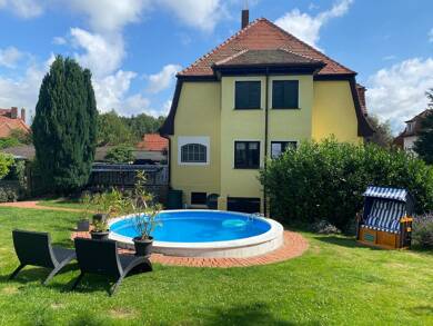 Haus zum Kauf 500.000 € 9 Zimmer 320 m² 1.680 m² Grundstück Jonsdorf 02796
