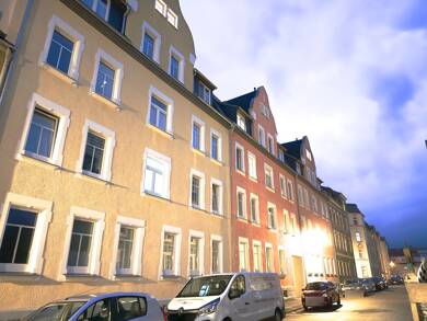 Immobilie zum Kauf als Kapitalanlage geeignet 195.000 € 281,6 m² 770 m² Grundstück Burgstädt Burgstädt 09217