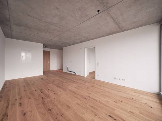 Wohnung zur Miete - Erstbezug 1.320 € 2 Zimmer 67,3 m² EG frei ab 15.06.2026 West Rosenheim 83024