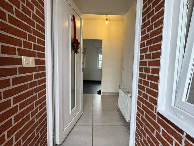 Wohnung zur Miete 700 € 3 Zimmer 95 m² frei ab sofort Friesoythe 26169