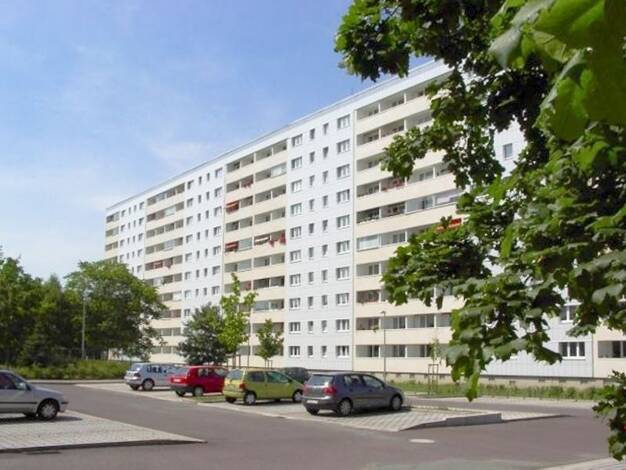 Wohnung zur Miete 345 € 2 Zimmer 49,3 m² 7. Geschoss Bertolt-Brecht-Straße 10a Leipziger Str. Magdeburg 39120