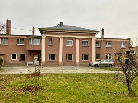 Wohnung zur Miete 378 € 2 Zimmer 54 m² Geschoss 1/1 frei ab 01.04.2026 Neukieritzsch 04575