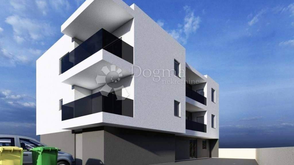 Wohnung zum Kauf 529.000 € 6 Zimmer 146 m² 2. Geschoss Center