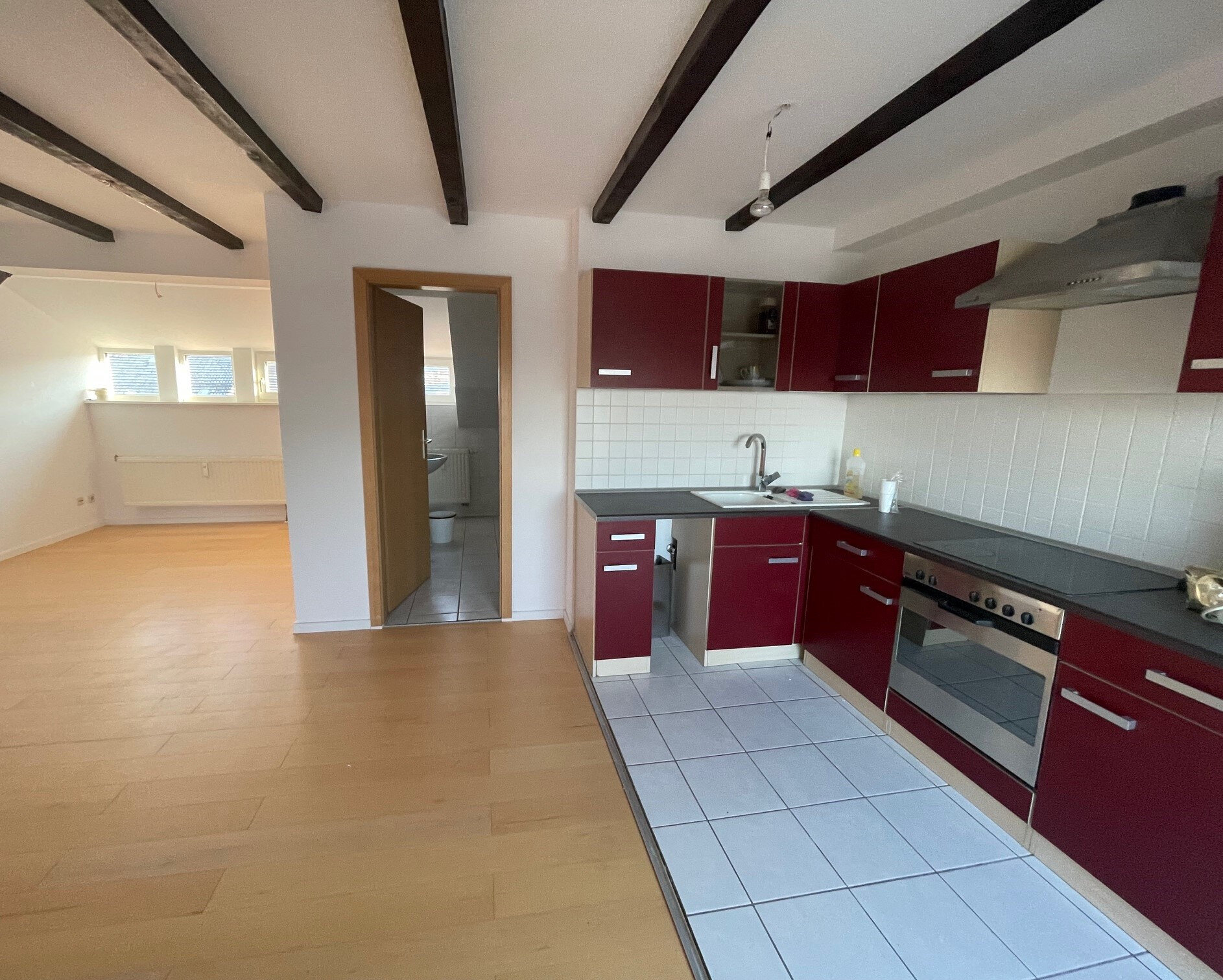 Wohnung zum Kauf 67.000 € 3 Zimmer 72,8 m²<br/>Wohnfläche 5.<br/>Geschoss Luisenstraße 15 Innenstadt Görlitz 02826