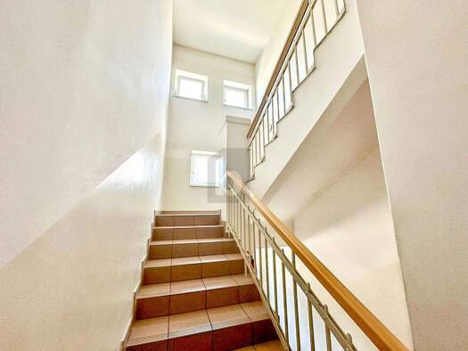 Mehrfamilienhaus zum Kauf 395.000 € 292 m² 1.732 m² Grundstück Ehrenhausen 8461