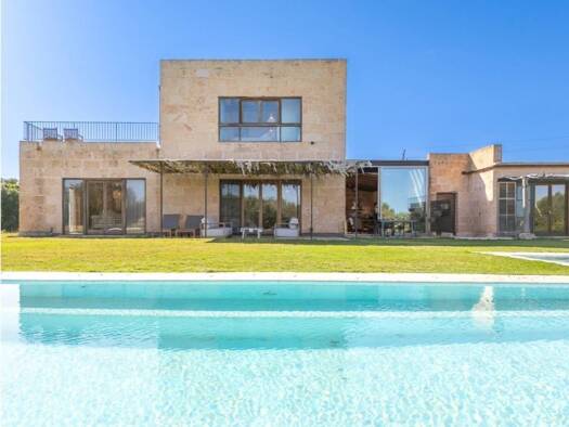 Bauernhaus zum Kauf 3.300.000 € 4 Zimmer 650 m² 14.250 m² Grundstück Campos 07630