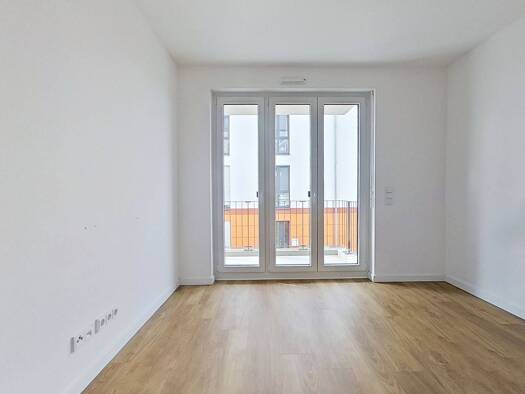 Wohnung zur Miete 1.010 € 3 Zimmer 80,8 m² 2. Geschoss frei ab 01.09.2026 Werner-Salomon-Straße 4 Nauen Nauen 14641