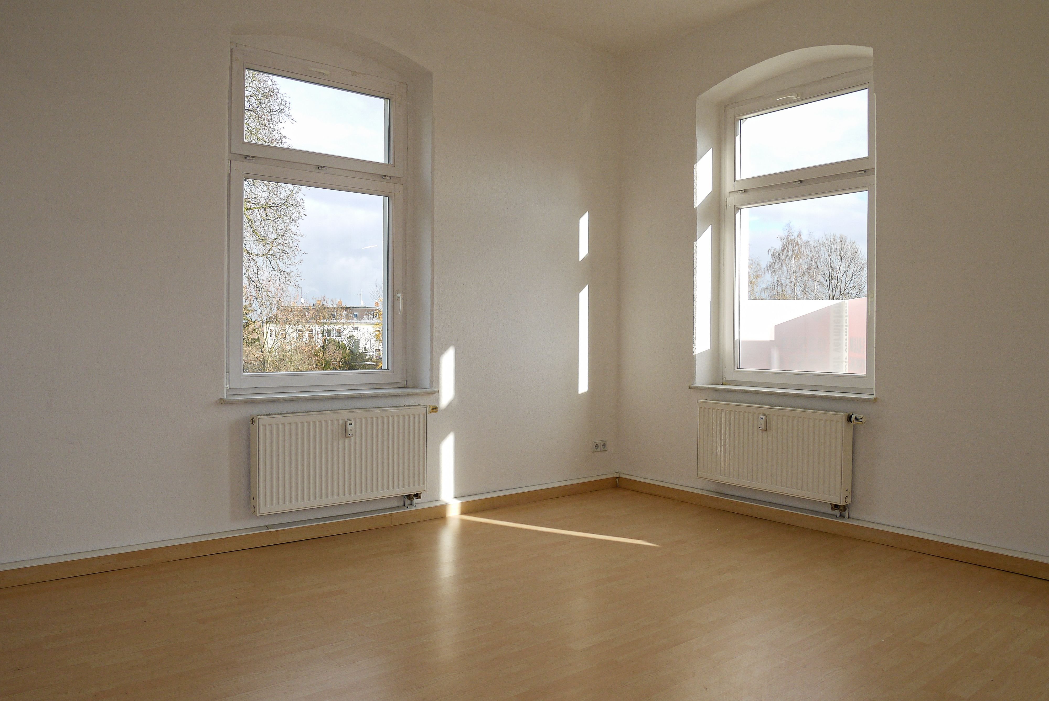 Wohnung zur Miete 350 € 2 Zimmer 61,7 m²<br/>Wohnfläche EG<br/>Geschoss ab sofort<br/>Verfügbarkeit Dornspachstraße 17 Zittau Zittau 02763