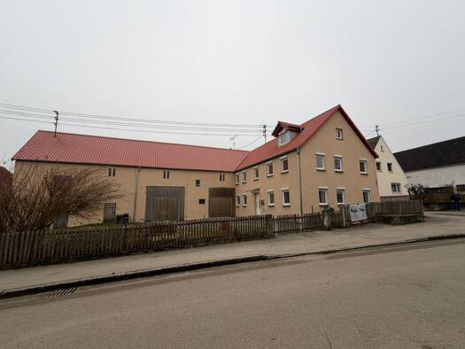 Bauernhaus zum Kauf provisionsfrei 450.000 € 7 Zimmer 200 m² 880 m² Grundstück Donauwörth 86609