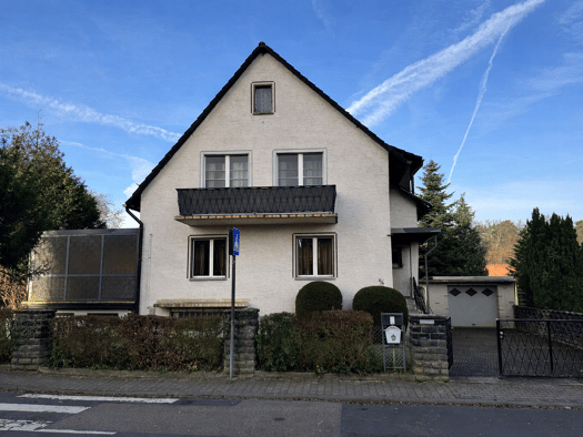 Haus zum Kauf 679.000 € 9 Zimmer 248 m² 677 m² Grundstück Forsthausstraße 17 Wolfgang Hanau 63457